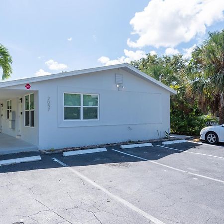Just Off Wilton Drive Apt 5 Fort Lauderdale Exteriör bild